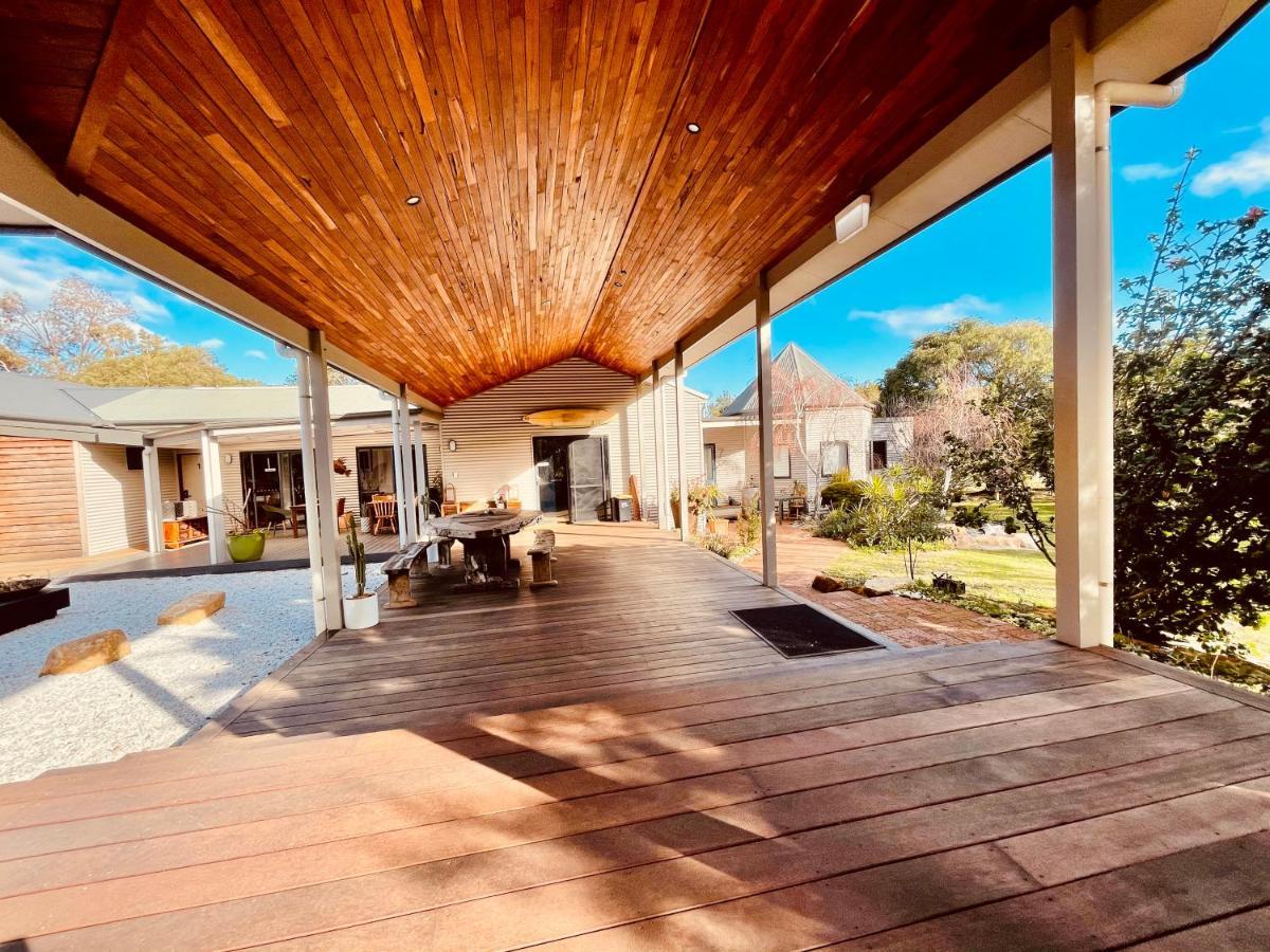Grape Juice Retreat Rustic Romantic Gateway 5Mins To Beaches & Town Margaret River ภายนอก รูปภาพ