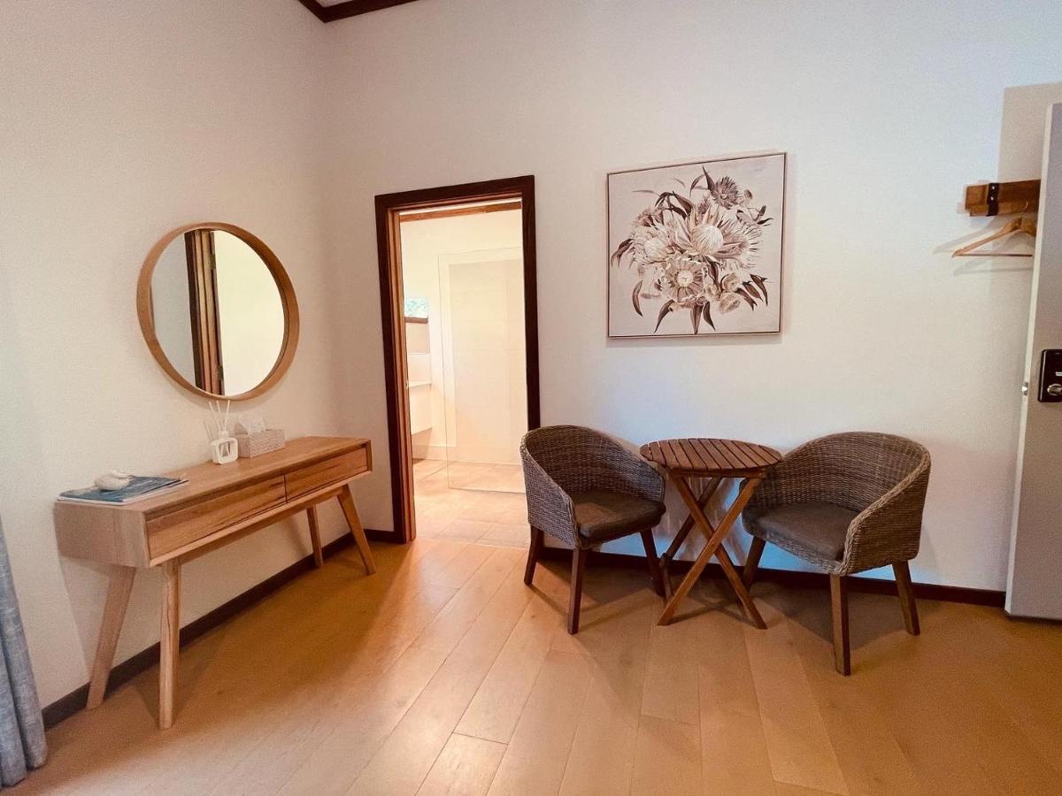 Grape Juice Retreat Rustic Romantic Gateway 5Mins To Beaches & Town Margaret River ภายนอก รูปภาพ