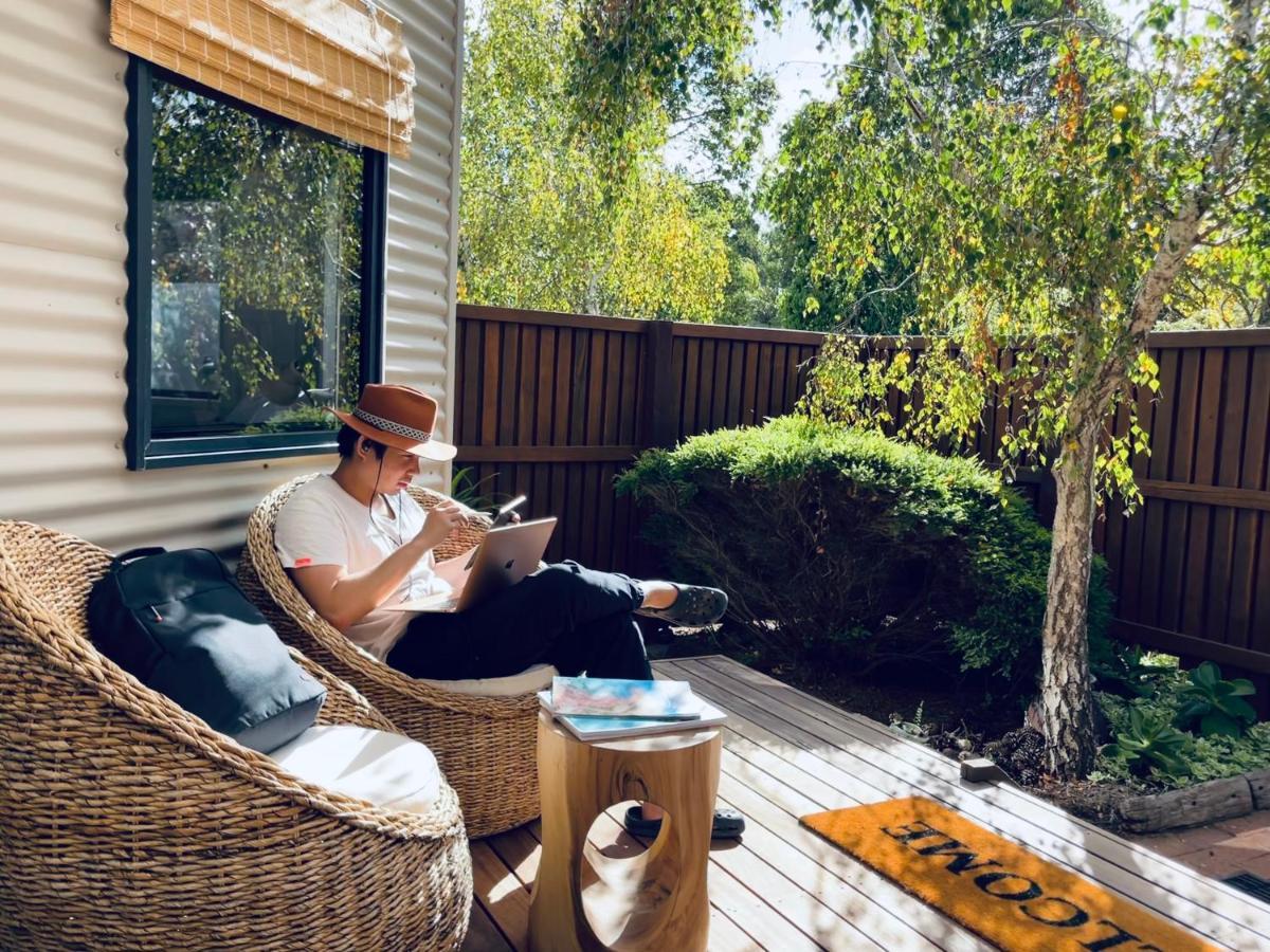 Grape Juice Retreat Rustic Romantic Gateway 5Mins To Beaches & Town Margaret River ภายนอก รูปภาพ