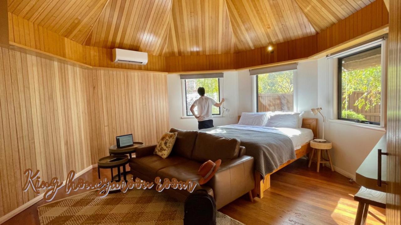 Grape Juice Retreat Rustic Romantic Gateway 5Mins To Beaches & Town Margaret River ภายนอก รูปภาพ